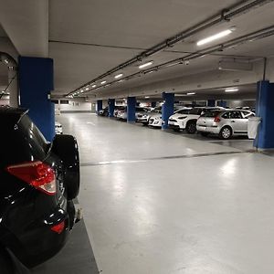 Secret Mama With Aircon Including A Parking Space At 200 Meters